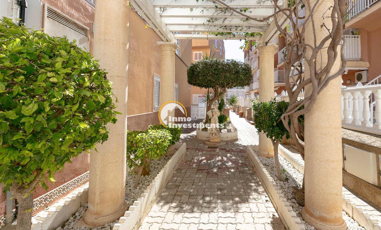 Resale - Apartment - La Mata