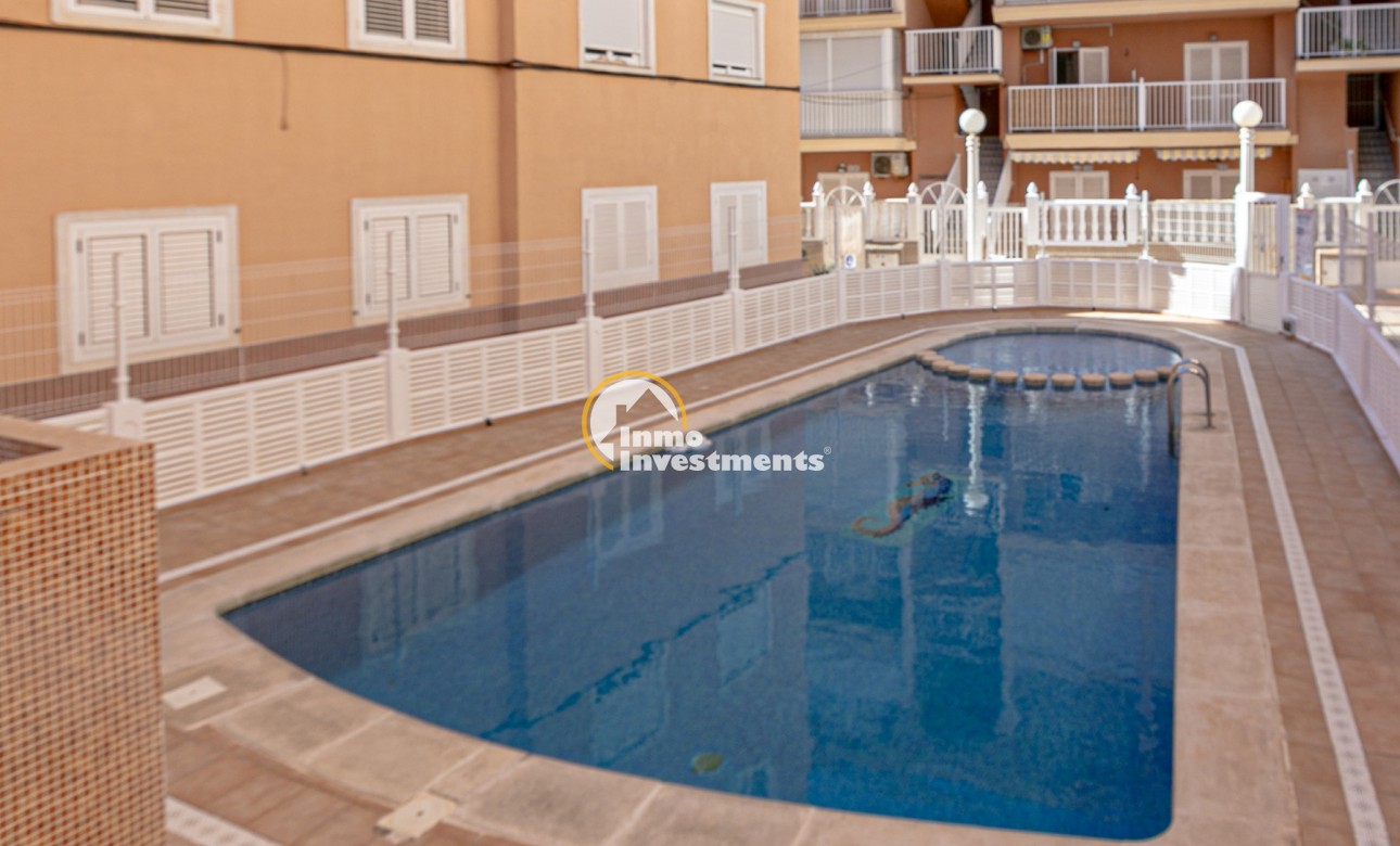 Resale - Apartment - La Mata