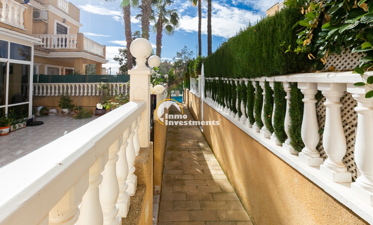 Resale - Town house - Playa Flamenca
