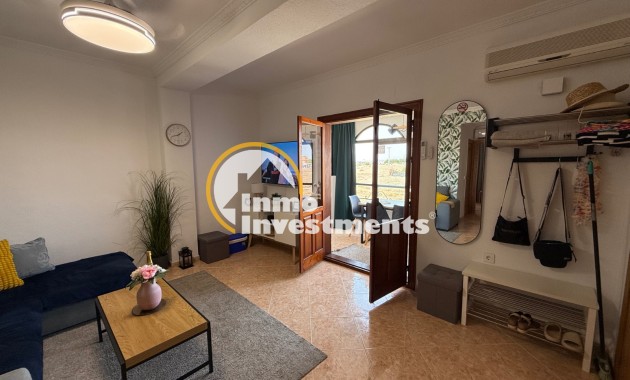 Resale - Apartment - Torrevieja - La Mata
