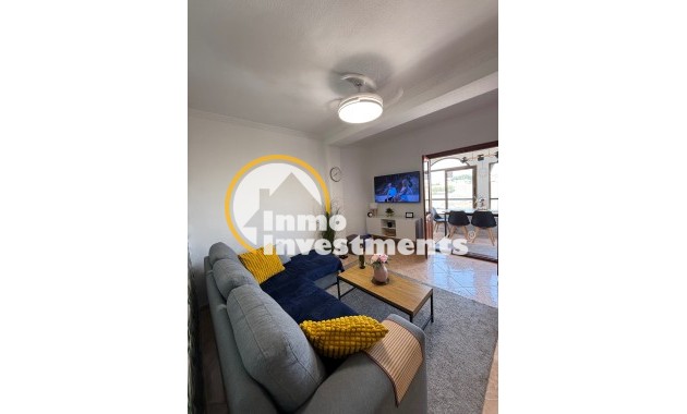 Resale - Apartment - Torrevieja - La Mata