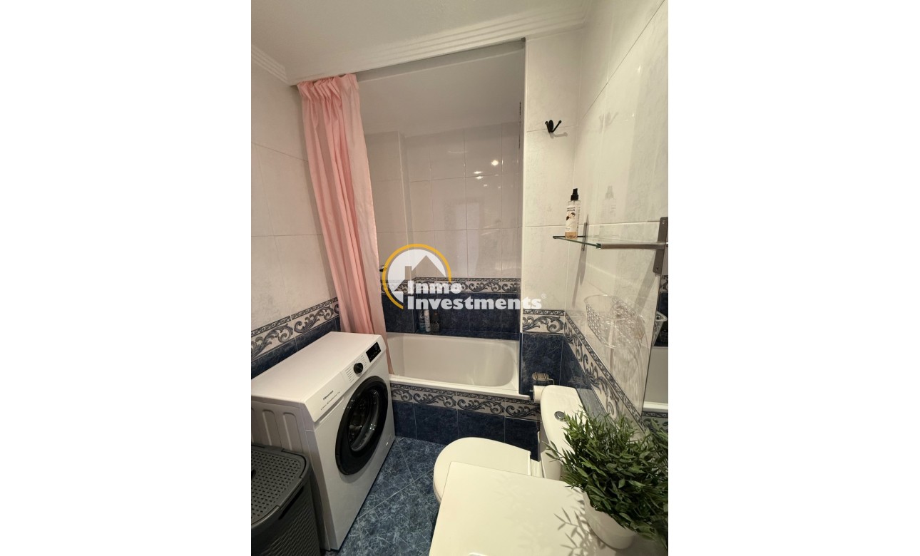 Resale - Apartment - Torrevieja - La Mata