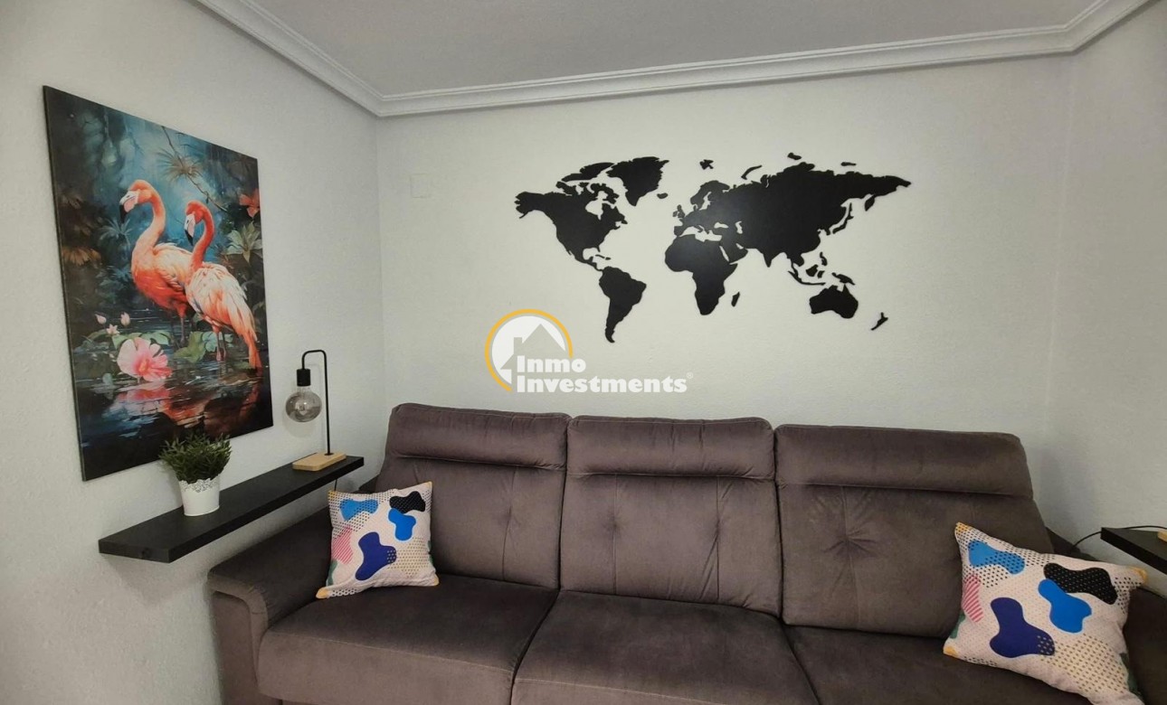 Resale - Studio  - Torrevieja - La Mata