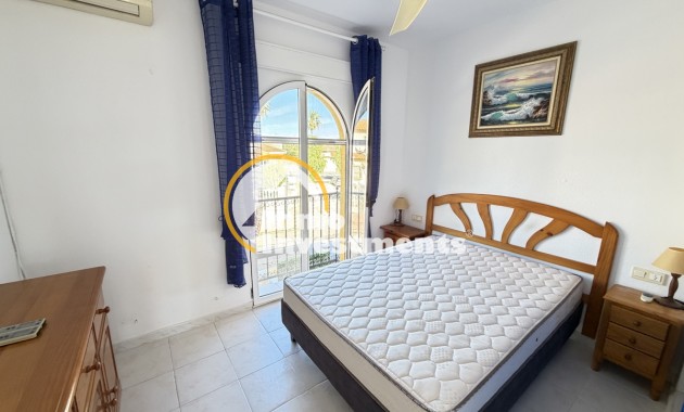 Gebrauchtimmobilien - Reihenhaus - La Florida