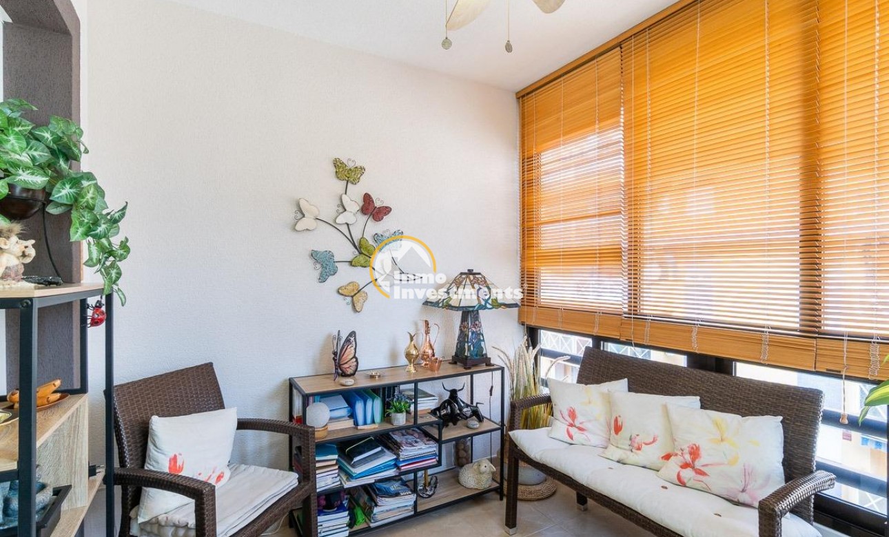 Resale - Apartment - Torrevieja - Centro
