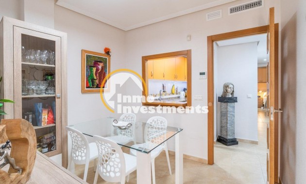 Resale - Apartment - Torrevieja - Centro