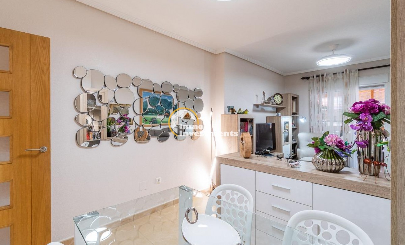 Resale - Apartment - Torrevieja - Centro