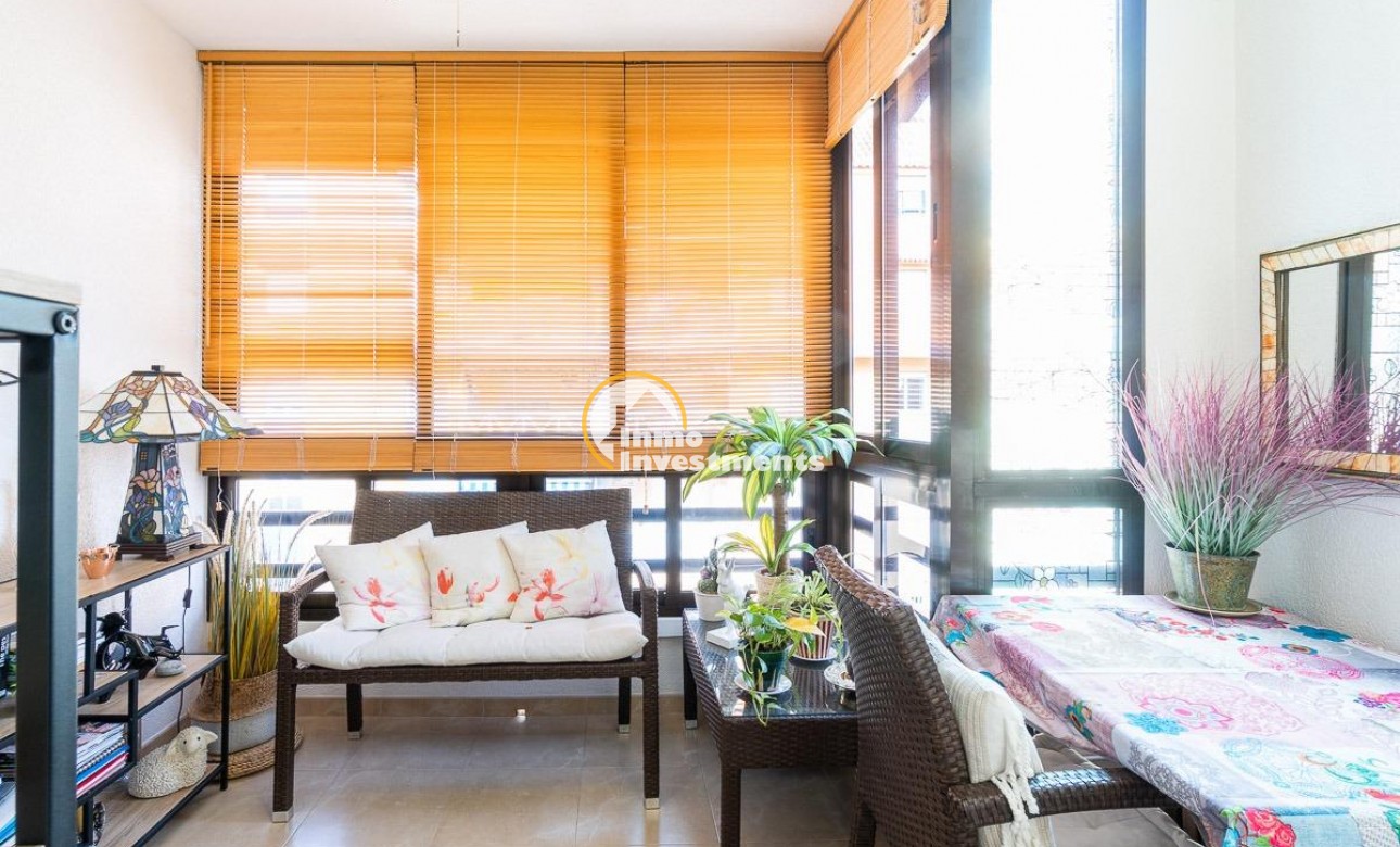 Resale - Apartment - Torrevieja - Centro