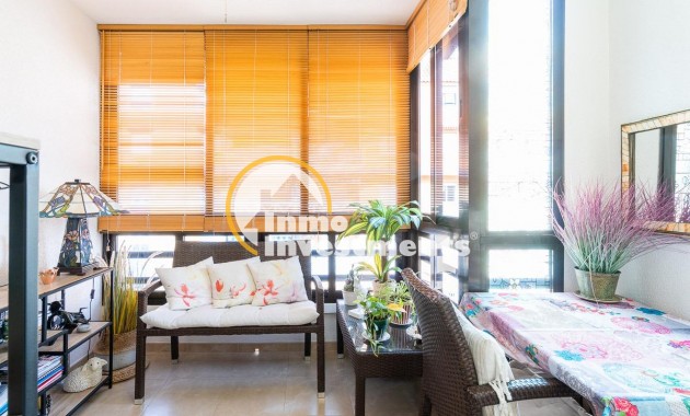 Resale - Apartment - Torrevieja - Centro