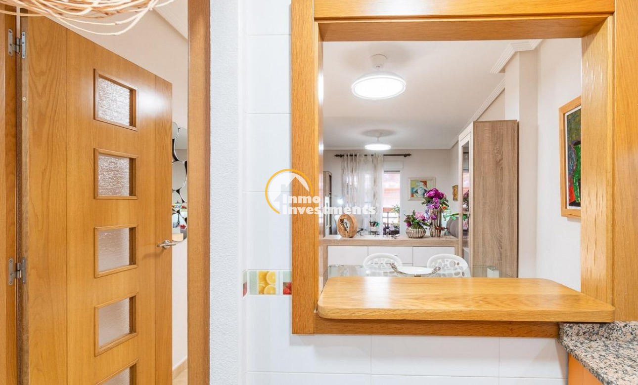 Resale - Apartment - Torrevieja - Centro