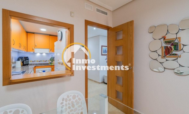 Resale - Apartment - Torrevieja - Centro