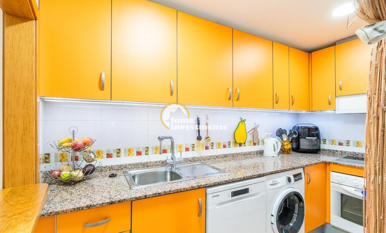 Resale - Apartment - Torrevieja - Centro