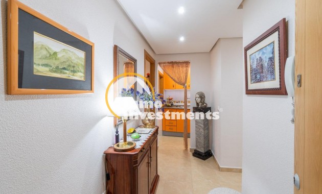 Resale - Apartment - Torrevieja - Centro