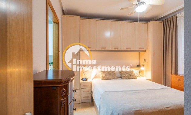 Resale - Apartment - Torrevieja - Centro