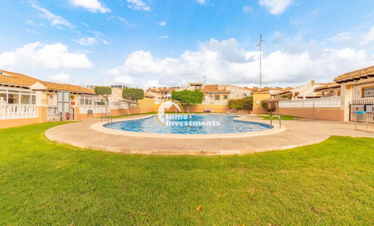 Resale - Bungalow - Cabo Roig - La Regia