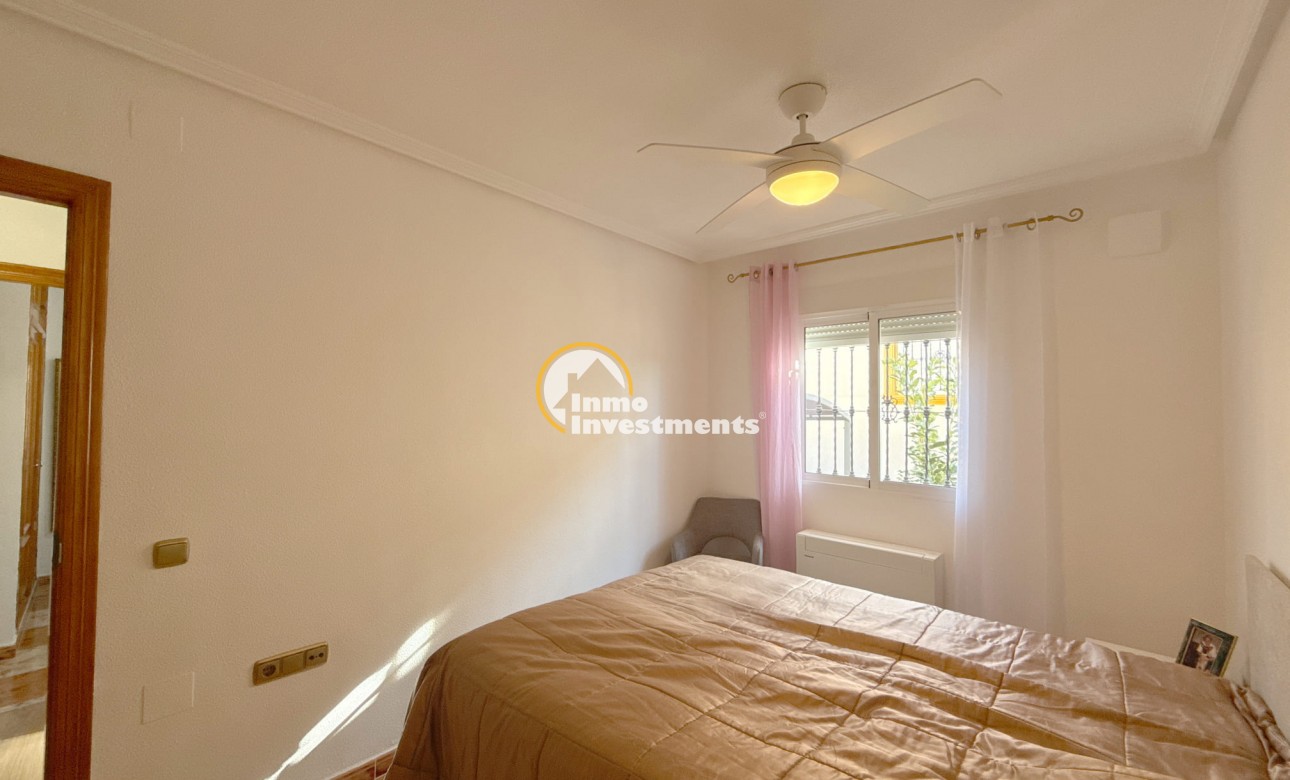 Resale - Bungalow - Cabo Roig - La Regia