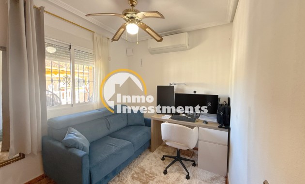 Resale - Bungalow - Cabo Roig - La Regia