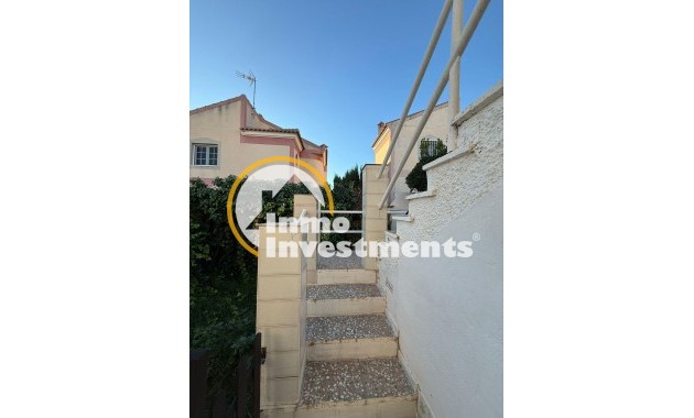 Gebrauchtimmobilien - Villa - Torrevieja - Los Balcones