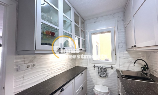 Reventa - Ático - Torrevieja - San Luis