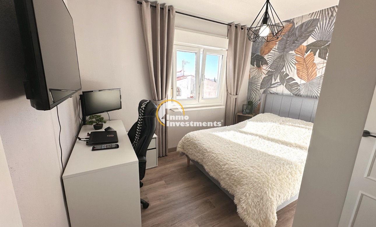 Reventa - Ático - Torrevieja - San Luis