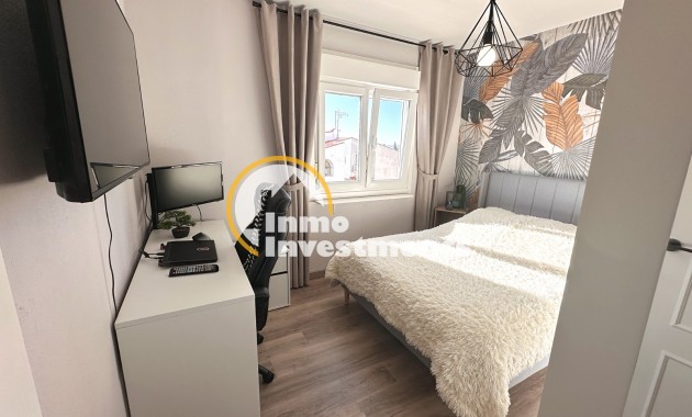 Reventa - Ático - Torrevieja - San Luis