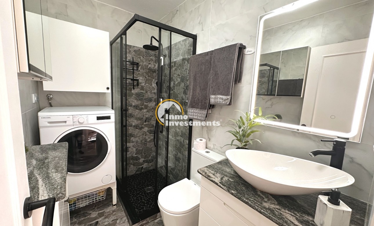 Reventa - Ático - Torrevieja - San Luis