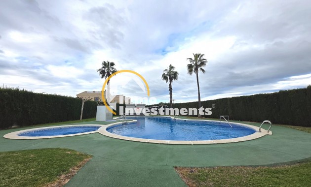 Reventa - Ático - Torrevieja - San Luis