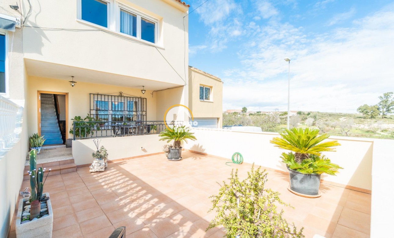 Gebrauchtimmobilien - Villa - Orihuela - Desamparados-Hurchillo-Torremendo
