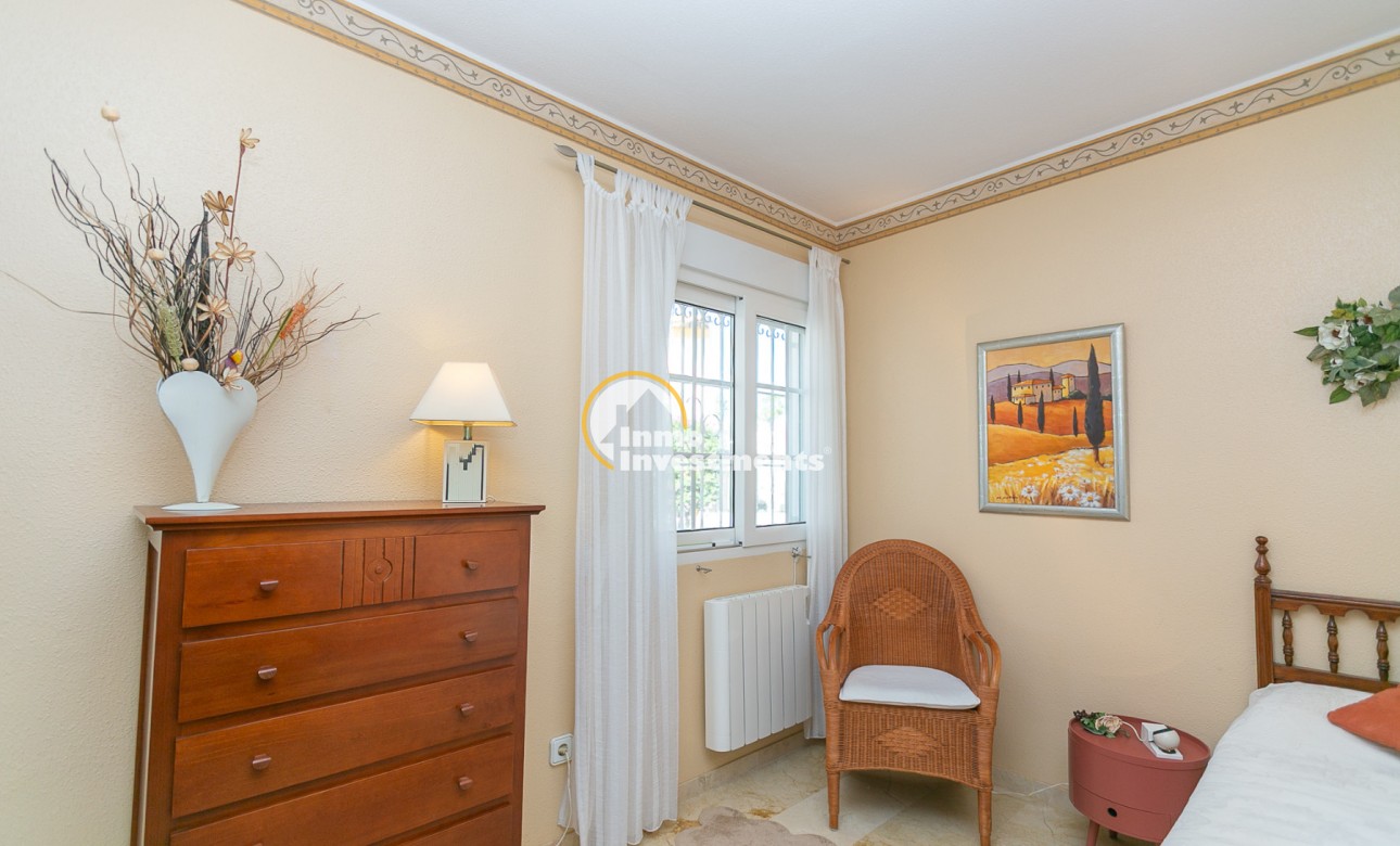 Resale - Apartment - Playa Flamenca