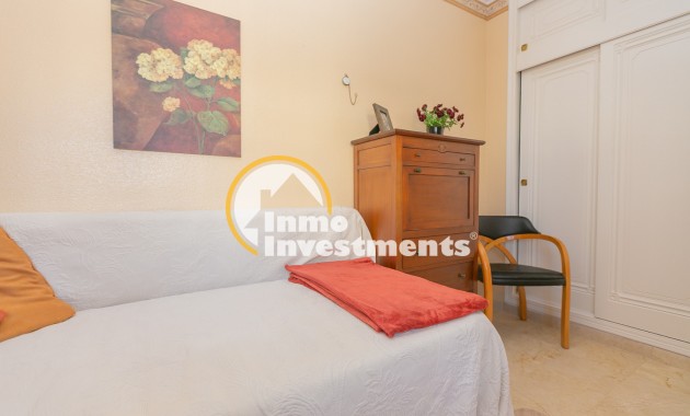Resale - Apartment - Playa Flamenca