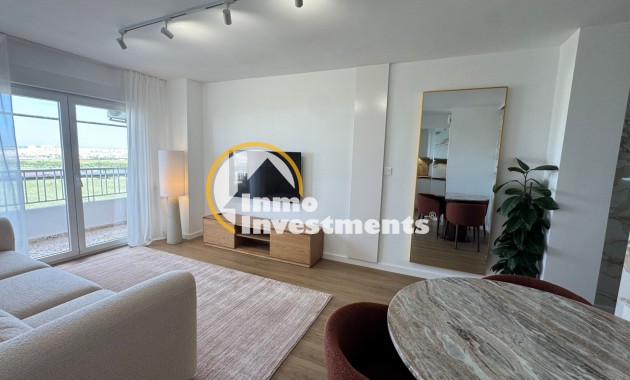 Resale - Penthouse - Punta Prima - Beachside