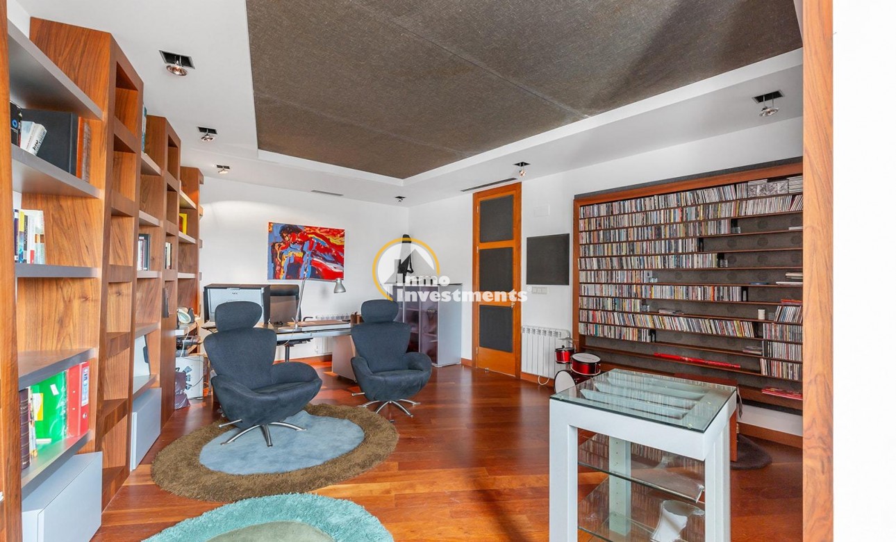 Gebrauchtimmobilien - Apartment - Torrevieja - Strand