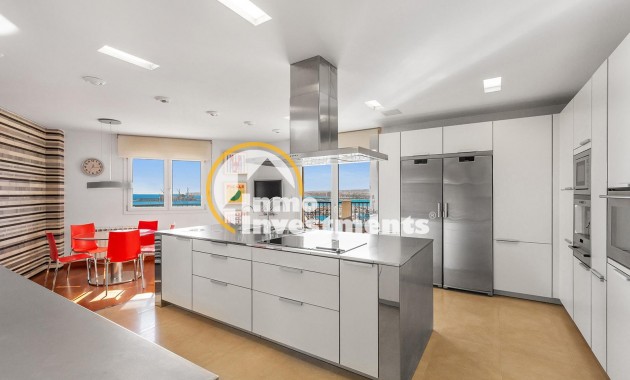 Gebrauchtimmobilien - Apartment - Torrevieja - Strand