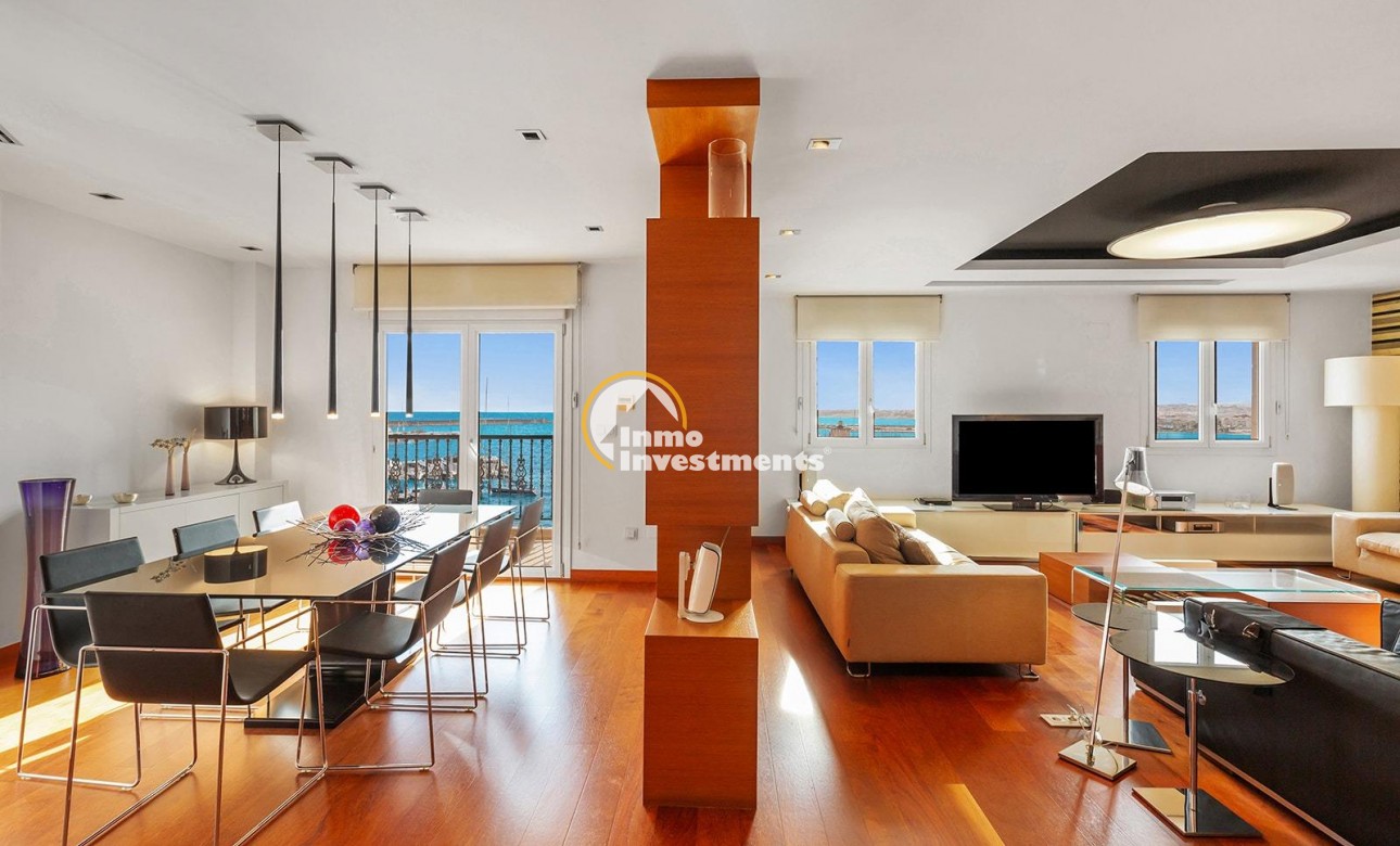 Gebrauchtimmobilien - Apartment - Torrevieja - Strand