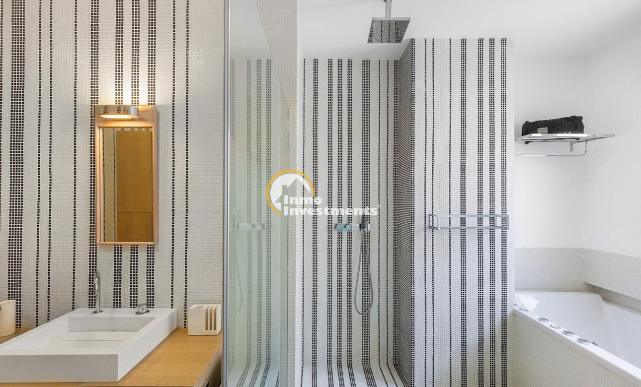 Gebrauchtimmobilien - Apartment - Torrevieja - Strand