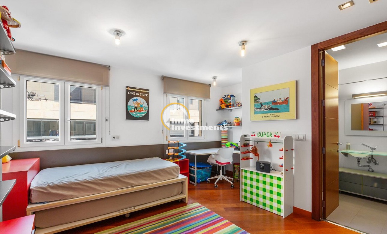 Gebrauchtimmobilien - Apartment - Torrevieja - Strand