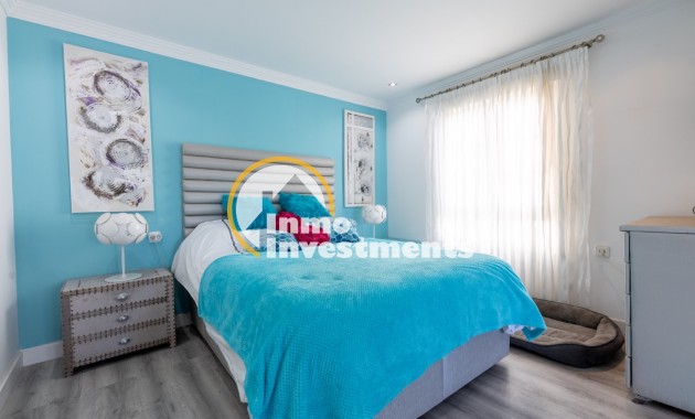 Resale - Villa - Las Ramblas - Las Ramblas Golf