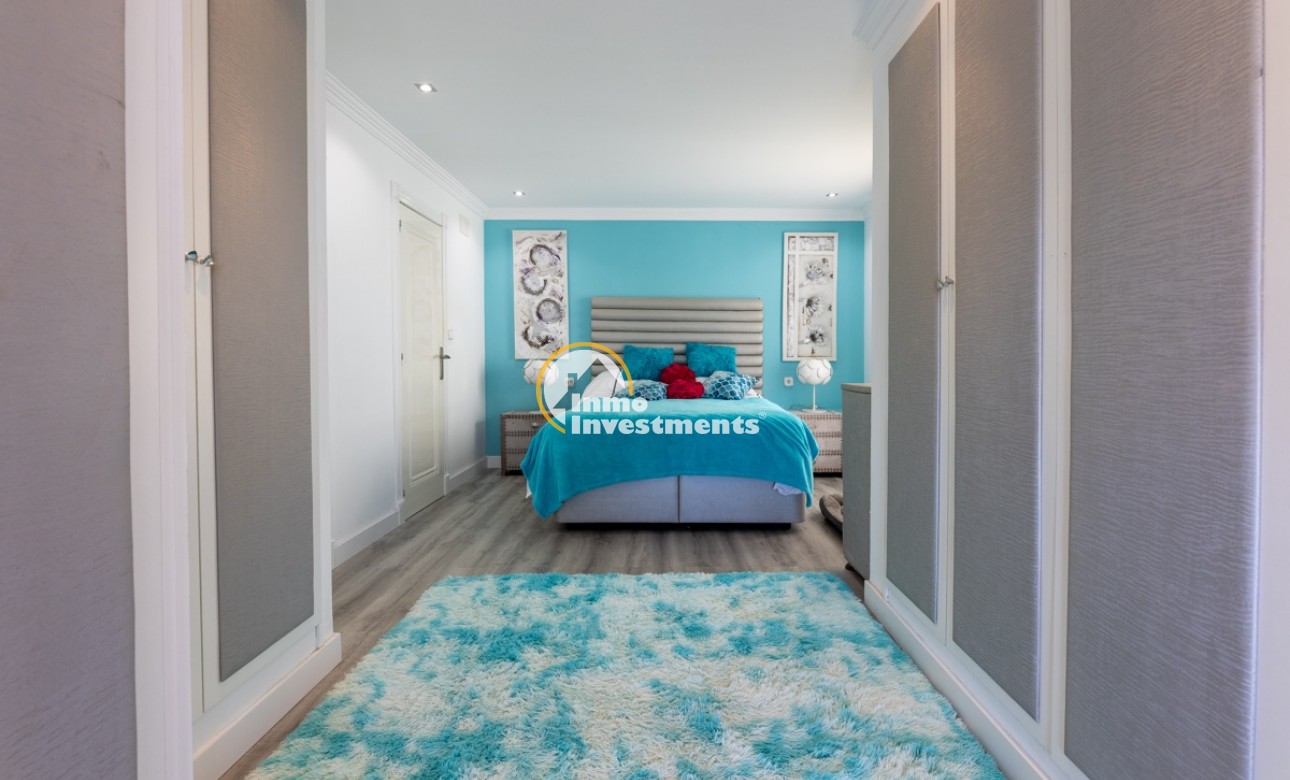 Resale - Villa - Las Ramblas - Las Ramblas Golf