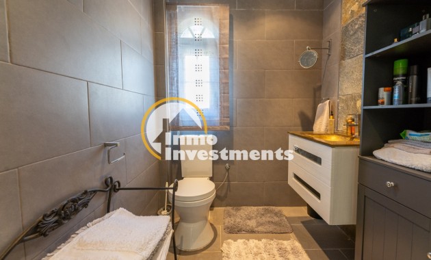 Resale - Villa - Las Ramblas - Las Ramblas Golf