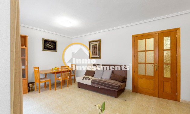 Gebrauchtimmobilien - Apartment - Torrevieja - Centro