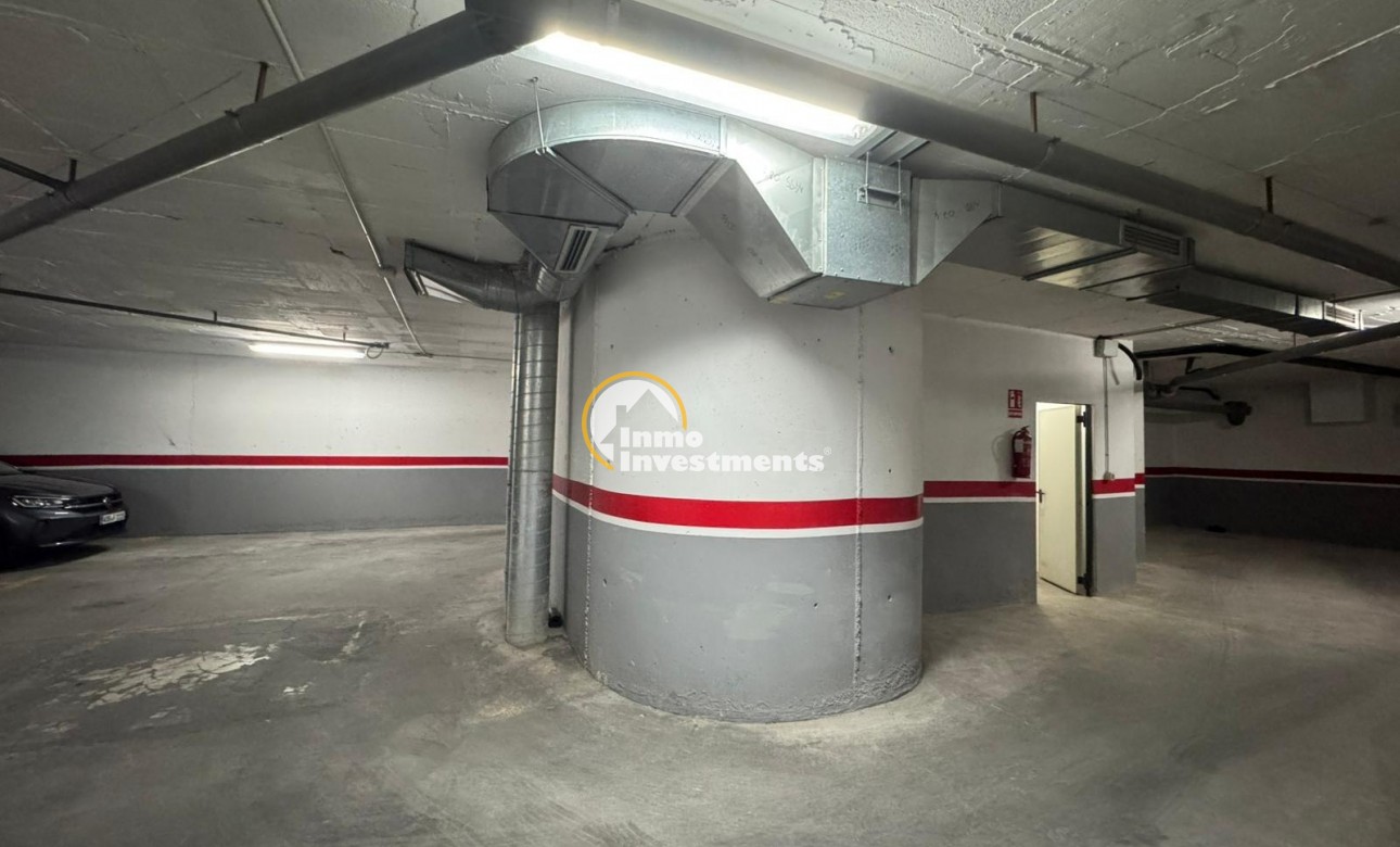 Resale - Garage - Torrevieja