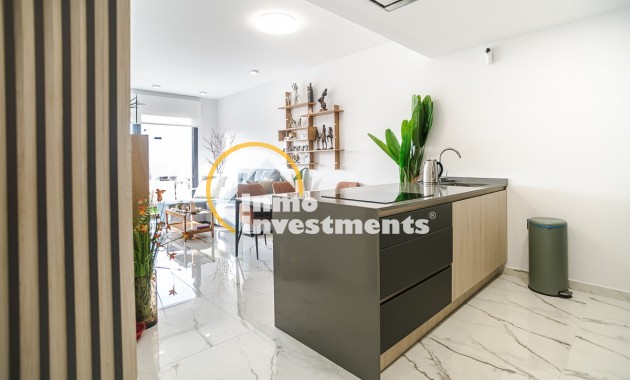 Reventa - Ático - Los Altos