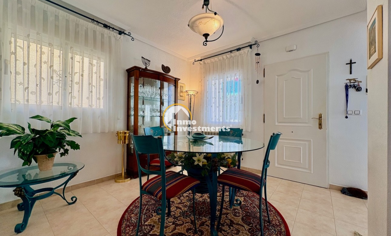 Resale - Villa - Orihuela Costa - Las Filipinas