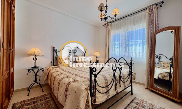 Resale - Villa - Orihuela Costa - Las Filipinas