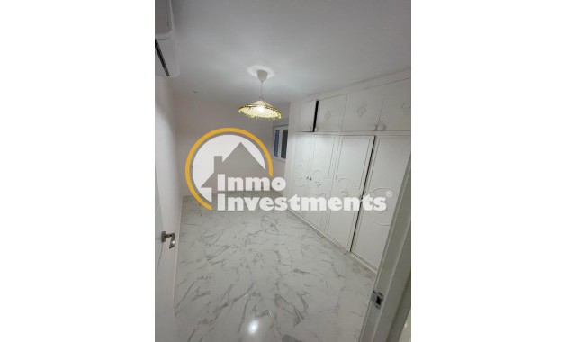 Till salu - Lägenhet - Torrevieja