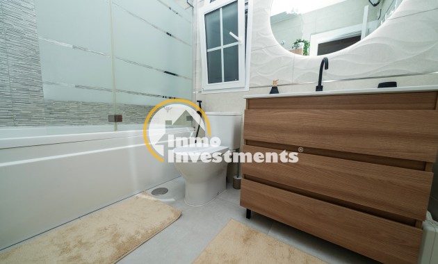 Alquiler vacacional - Chalet independiente - Playa Flamenca - Montilla