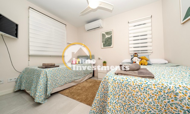 Alquiler vacacional - Chalet independiente - Playa Flamenca - Montilla