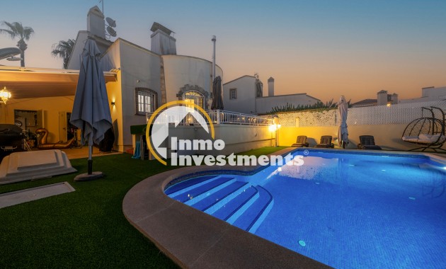 Alquiler vacacional - Chalet independiente - Playa Flamenca - Montilla