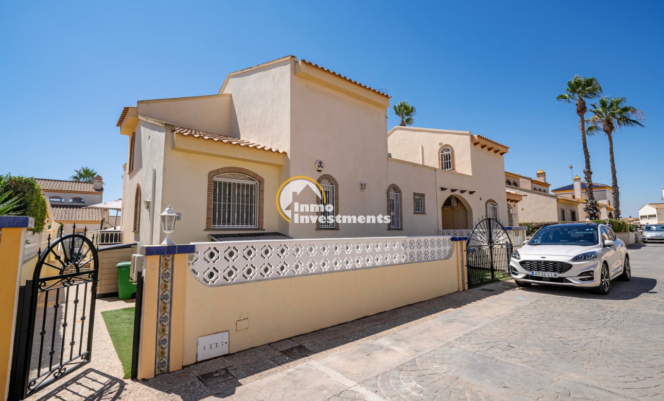 Alquiler vacacional - Chalet independiente - Playa Flamenca - Montilla