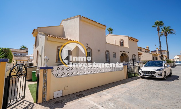 Alquiler vacacional - Chalet independiente - Playa Flamenca - Montilla